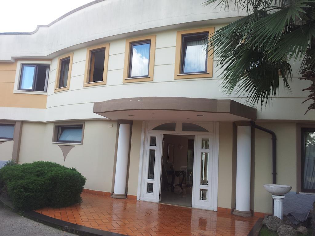 Hotel Ginepro Qualiano Exterior foto