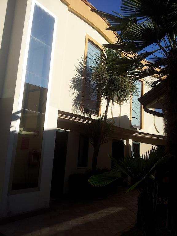 Hotel Ginepro Qualiano Exterior foto
